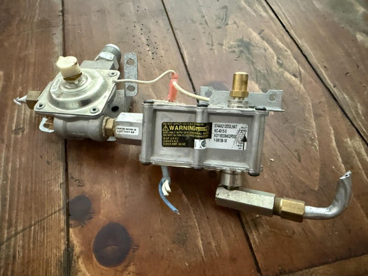 183D8462P002(Y - 68158 - 16) + Y - 68506 - 61 | GE GAS VALVE - ApplianceSolutionsHub