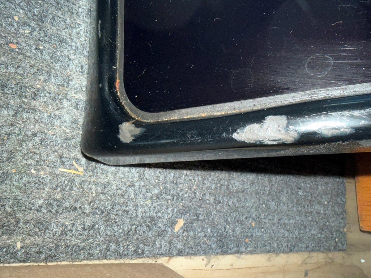 Frigidaire Range Main Glass Top Black Part 316456224 CHIPS/ SCRATCHES - ApplianceSolutionsHub