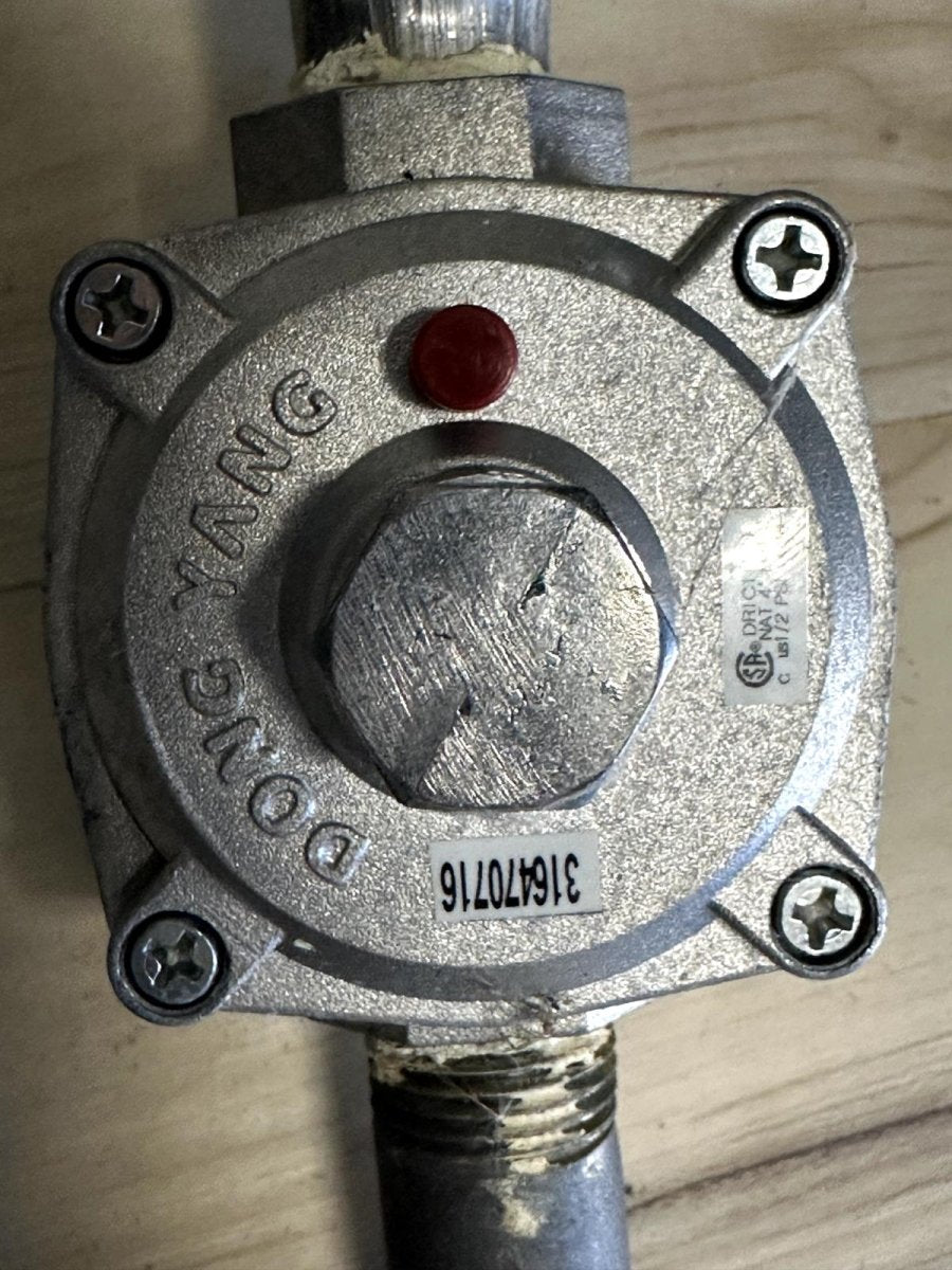 Pressure Regulator Dong Yang Frigidaire OEM Part#316470716 - ApplianceSolutionsHub