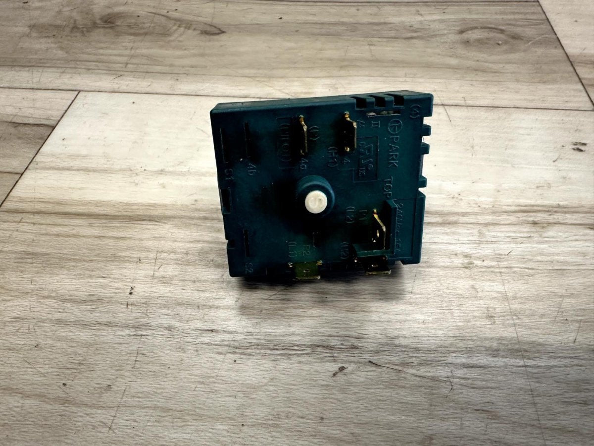 DG44 - 01005B Samsung Range Single - Energy Regulator Switch DG44 - 01005A - ApplianceSolutionsHub