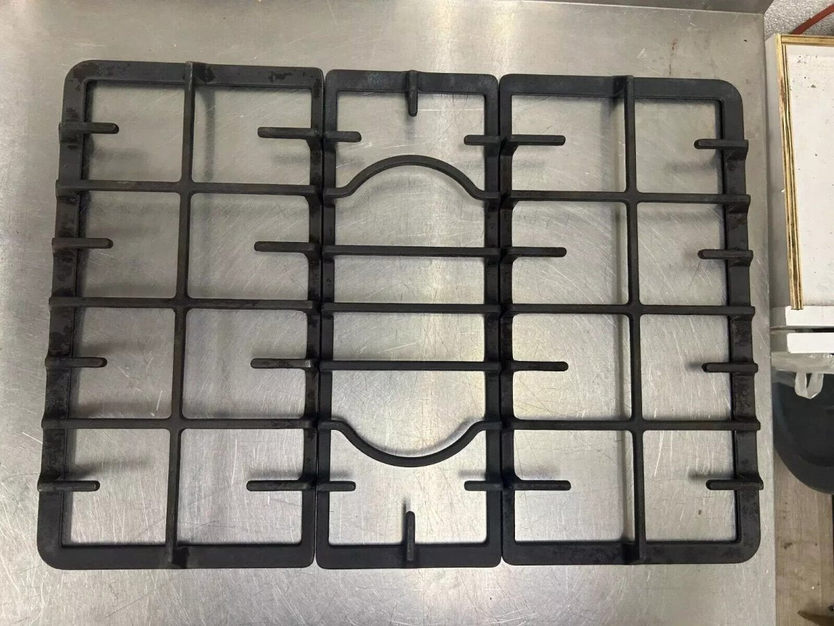 OEM Samsung Grates DG94 - 00938A DG94 - 00937A from Model NX58H5600SS/AA - ApplianceSolutionsHub