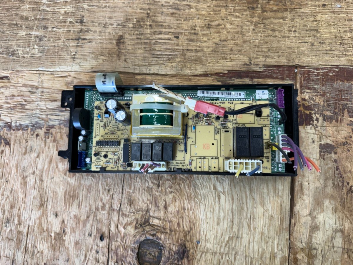 SEE PHOTOS Frigidaire Gas Range Oven Control Board  316560118 316419828 - ApplianceSolutionsHub