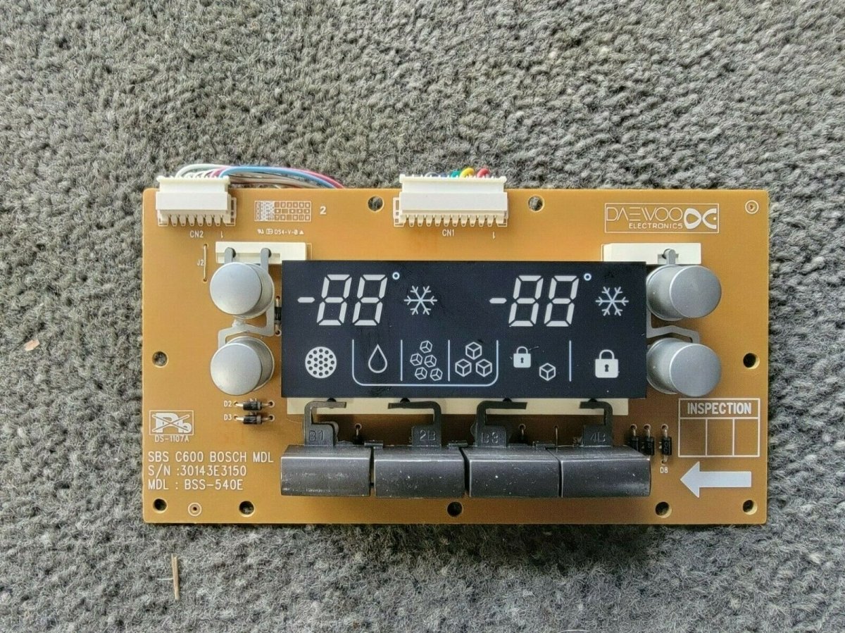 Bosch Refrigerator Interface Temp Control Board Ice maker Part 00661273 BSS-540E - ApplianceSolutionsHub