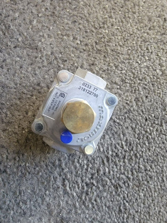 Frigidaire Kenmore Gas Pressure Regulator 318122700 - ApplianceSolutionsHub